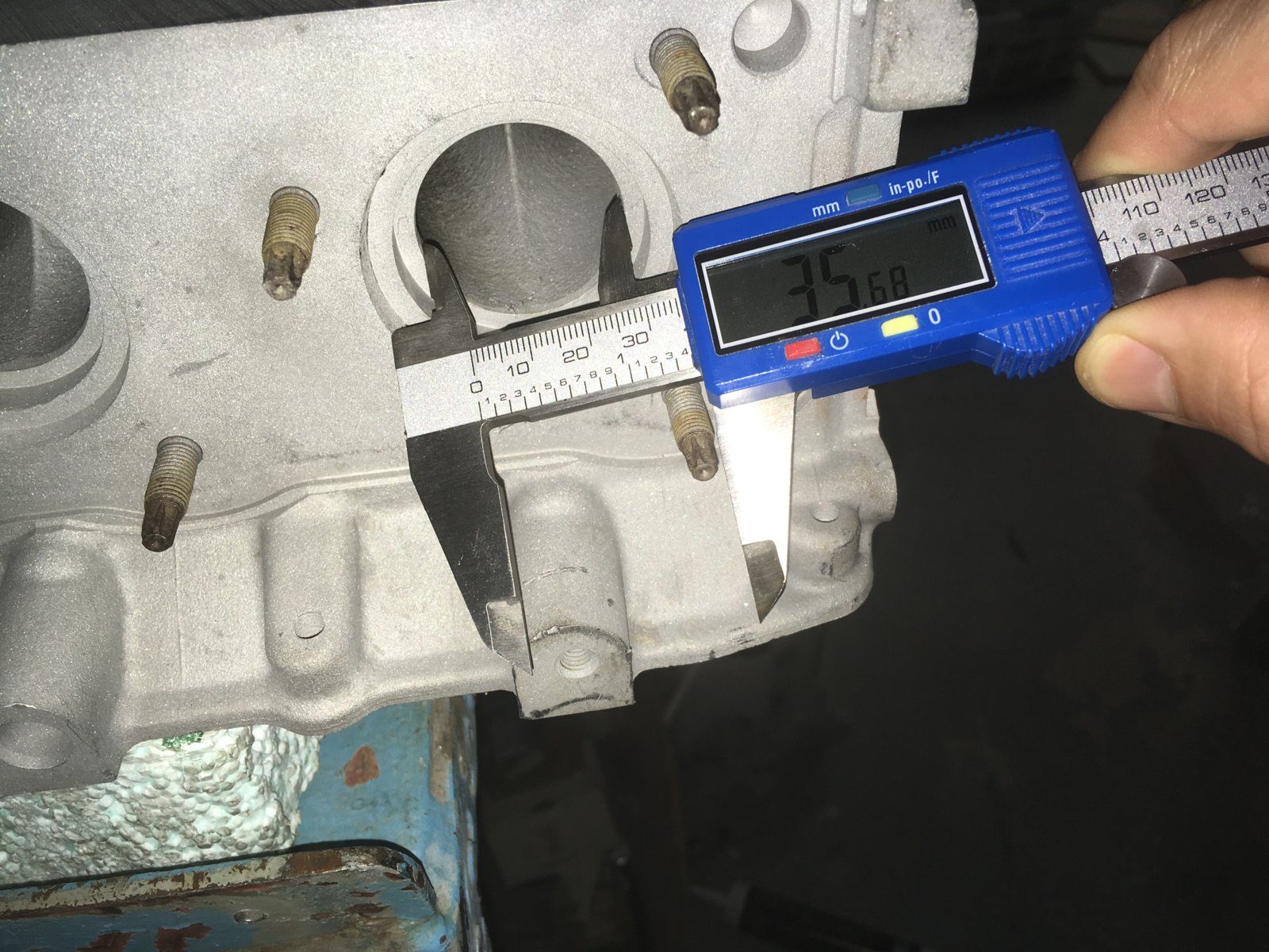 Exhaust port opening measurement